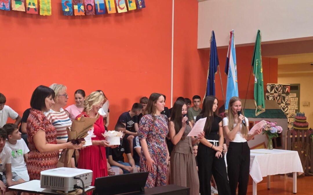 Svečana podjela svjedodžbi osmašima – kraj jednog poglavlja, početak novih priča